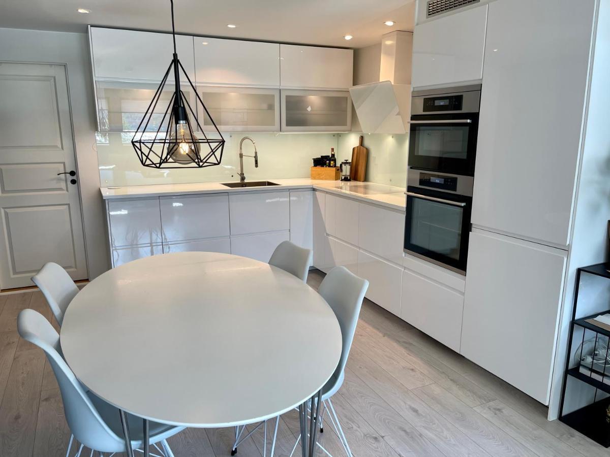 Luxury Apartement Close To City Centre With Free Parking Tromsø Eksteriør billede